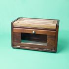 Kotak roti, bread box